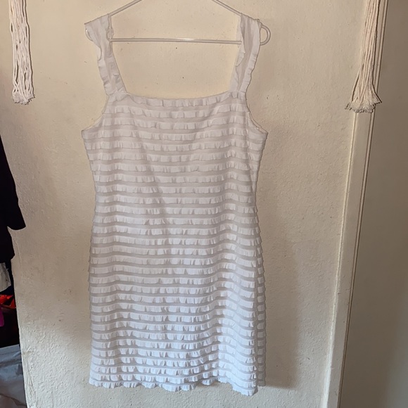 Donna Morgan sleeveless ruffled dress - Picture 7 of 9